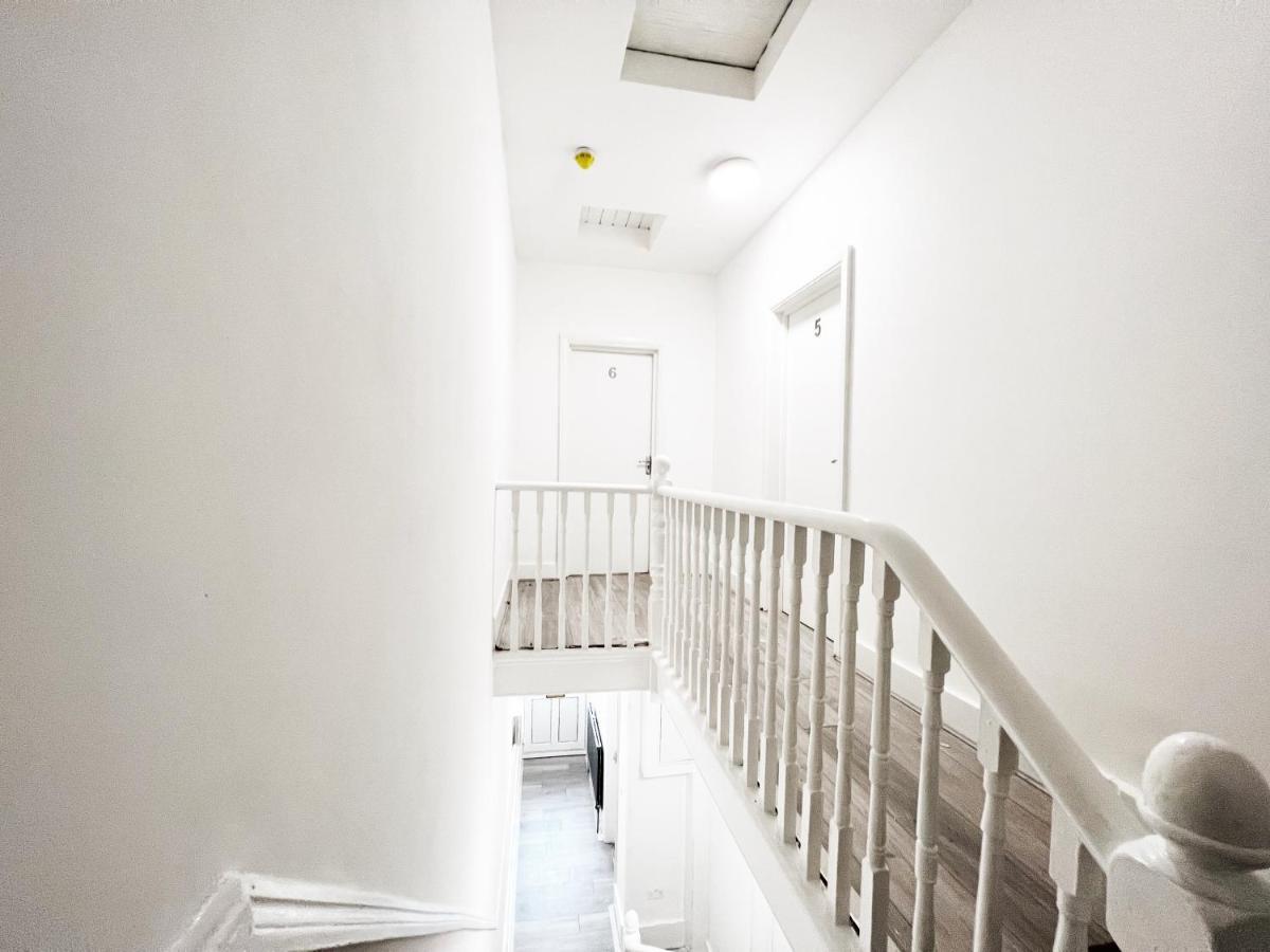 Minet Gardens House - Suite 6 Лондон Экстерьер фото